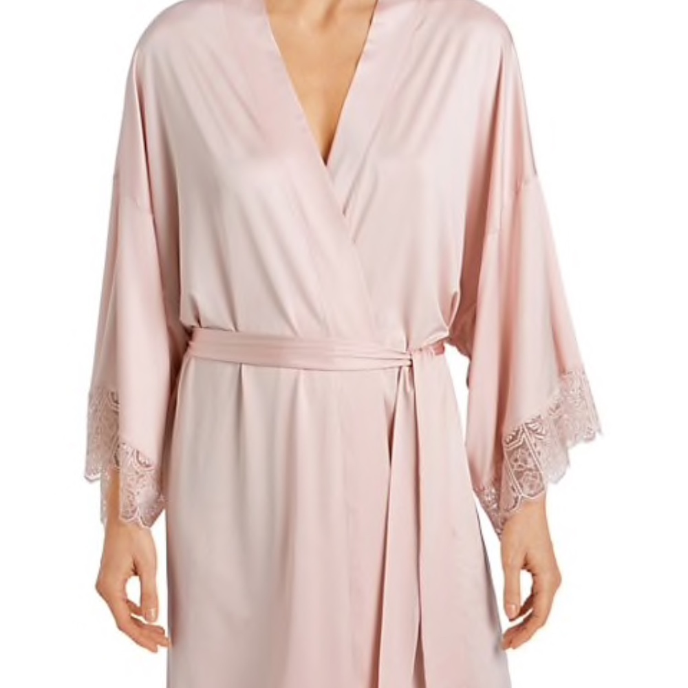 Hanro Wanda Robe